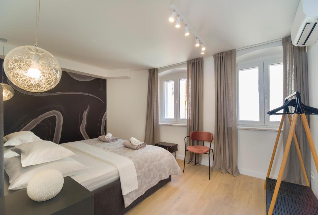 Marina Heart Of Zadar Apartment Ngoại thất bức ảnh